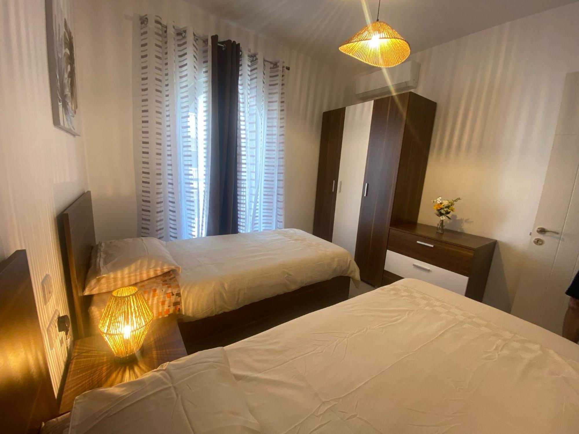 Brand New 2 Bedroom Apartment Pieta Екстер'єр фото